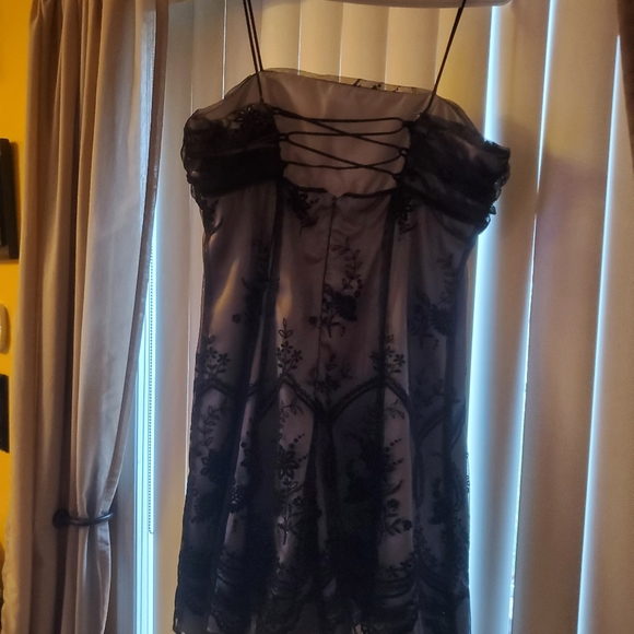 Cocktail dress - Picture 2 of 2